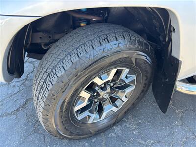 2009 Toyota Tacoma V6   - Photo 19 - Sacramento, CA 95821