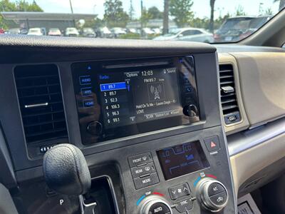 2015 Toyota Sienna LE 8-Passenger   - Photo 13 - Sacramento, CA 95821