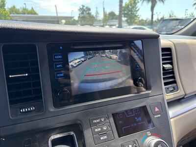 2015 Toyota Sienna LE 8-Passenger   - Photo 14 - Sacramento, CA 95821