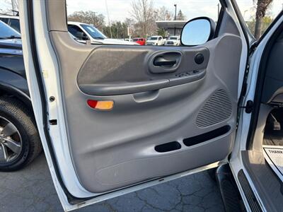 2001 Ford F-150 XLT - Photo 13 - Sacramento, CA 95821