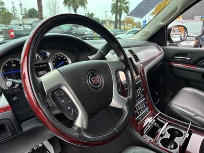 2013 Cadillac Escalade Premium - Photo 17 - Sacramento, CA 95821