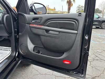 2013 Cadillac Escalade Premium - Photo 15 - Sacramento, CA 95821