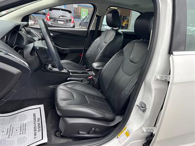 2015 Ford Focus Titanium - Photo 7 - Sacramento, CA 95821