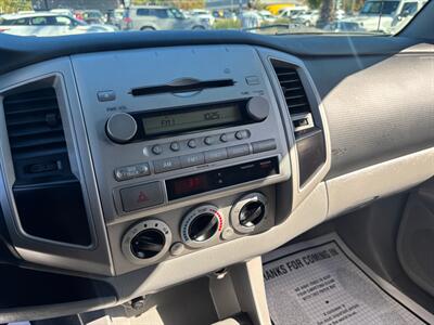 2006 Toyota Tacoma PreRunner V6   - Photo 11 - Sacramento, CA 95821