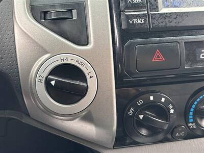 2013 Toyota Tacoma   - Photo 17 - Sacramento, CA 95821