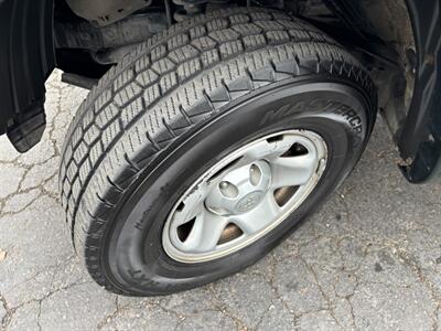 2013 Toyota Tacoma   - Photo 19 - Sacramento, CA 95821