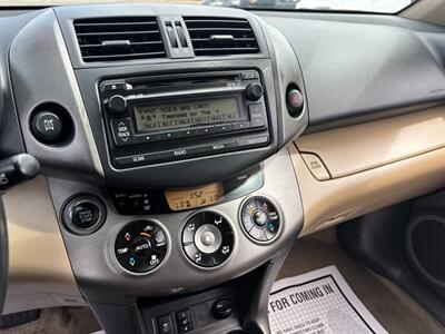 2012 Toyota RAV4 Limited   - Photo 15 - Sacramento, CA 95821