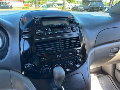 2004 Toyota Sienna LE 7 Passenger   - Photo 12 - Sacramento, CA 95821