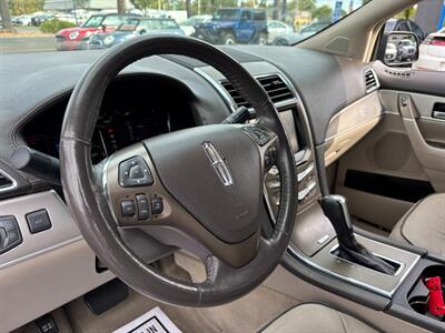 2013 Lincoln MKX   - Photo 12 - Sacramento, CA 95821