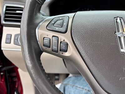 2013 Lincoln MKX   - Photo 16 - Sacramento, CA 95821