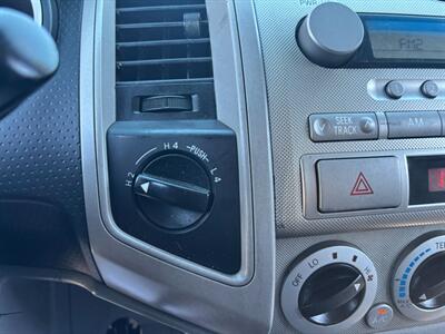 2010 Toyota Tacoma   - Photo 18 - Sacramento, CA 95821