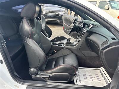 2014 Hyundai Genesis Coupe 3.8 R-Spec - Photo 11 - Sacramento, CA 95821