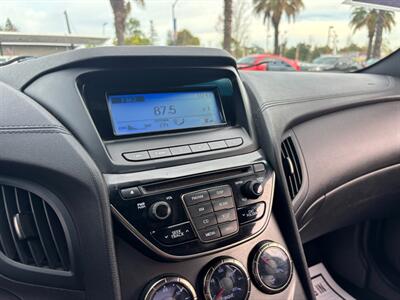 2014 Hyundai Genesis Coupe 3.8 R-Spec - Photo 16 - Sacramento, CA 95821
