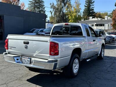 2005 Dodge Dakota SLT   - Photo 2 - Sacramento, CA 95821