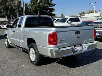 2005 Dodge Dakota SLT   - Photo 4 - Sacramento, CA 95821