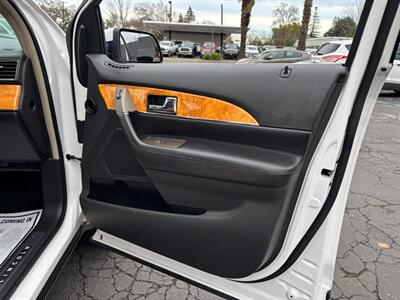 2013 Lincoln MKX   - Photo 13 - Sacramento, CA 95821