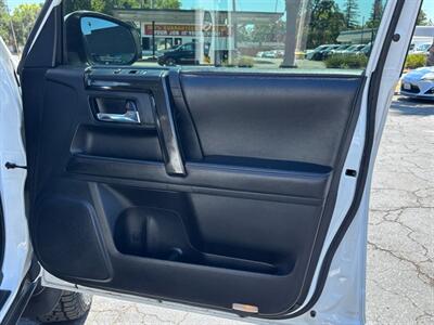 2014 Toyota 4Runner Trail Premium   - Photo 11 - Sacramento, CA 95821
