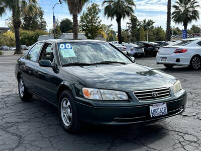 2000 Toyota Camry LE  