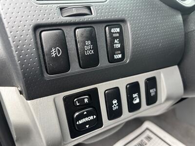 2010 Toyota Tacoma V6   - Photo 22 - Sacramento, CA 95821