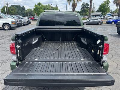 2021 Toyota Tacoma TRD Off-Road   - Photo 13 - Sacramento, CA 95821