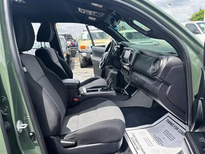 2021 Toyota Tacoma TRD Off-Road   - Photo 18 - Sacramento, CA 95821