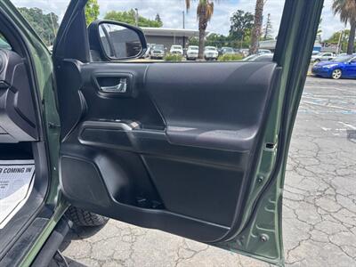 2021 Toyota Tacoma TRD Off-Road   - Photo 20 - Sacramento, CA 95821