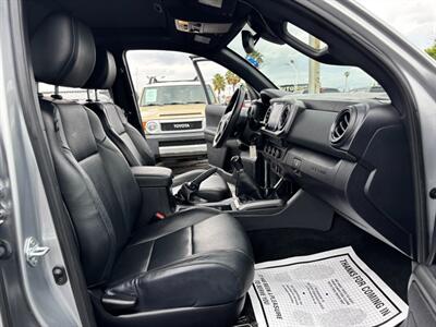 2021 Toyota Tacoma TRD Off-Road   - Photo 12 - Sacramento, CA 95821