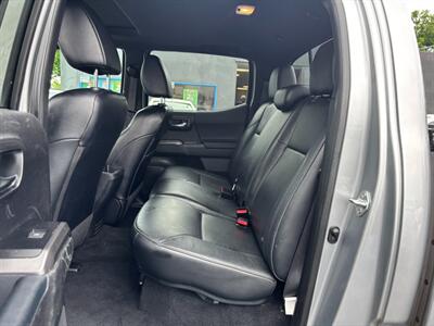 2021 Toyota Tacoma TRD Off-Road   - Photo 11 - Sacramento, CA 95821