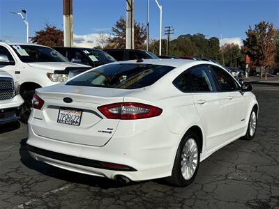 2016 Ford Fusion Hybrid SE   - Photo 2 - Sacramento, CA 95821