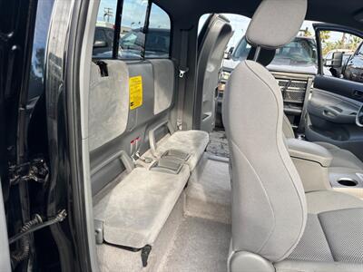 2006 Toyota Tacoma V6   - Photo 10 - Sacramento, CA 95821