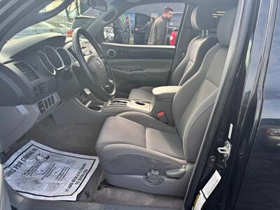 2006 Toyota Tacoma V6   - Photo 6 - Sacramento, CA 95821