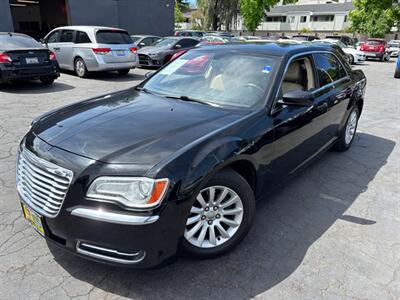 2013 Chrysler 300 Series   - Photo 9 - Sacramento, CA 95821