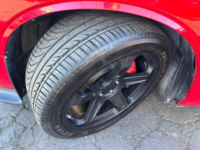 2012 Dodge Challenger SRT8 392   - Photo 17 - Sacramento, CA 95821