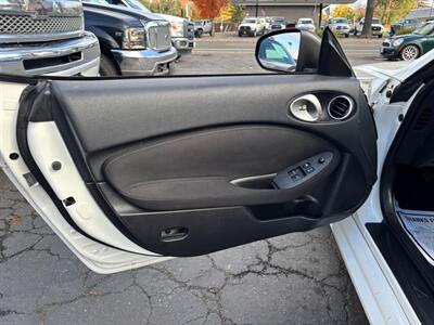 2017 Nissan 370Z   - Photo 12 - Sacramento, CA 95821