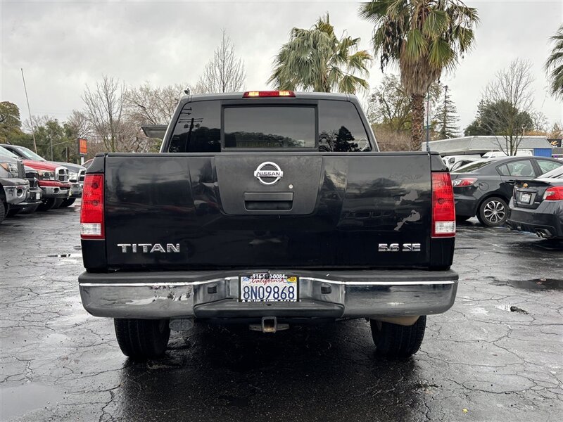 2008 Nissan Titan SE photo 3