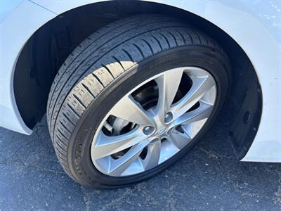2014 Hyundai ACCENT GLS   - Photo 17 - Sacramento, CA 95821