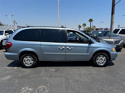2005 Dodge Grand Caravan SE   - Photo 2 - Sacramento, CA 95821
