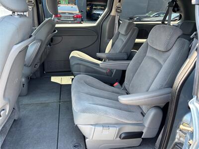2005 Dodge Grand Caravan SE   - Photo 8 - Sacramento, CA 95821