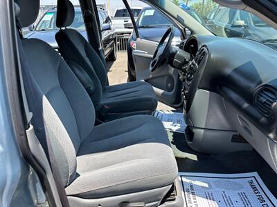 2005 Dodge Grand Caravan SE   - Photo 10 - Sacramento, CA 95821
