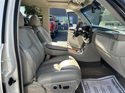 2003 Cadillac Escalade   - Photo 9 - Sacramento, CA 95821