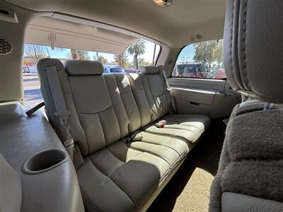 2003 Cadillac Escalade   - Photo 12 - Sacramento, CA 95821