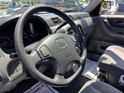 1998 Honda CR-V LX   - Photo 15 - Sacramento, CA 95821
