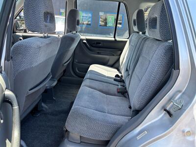 1998 Honda CR-V LX   - Photo 10 - Sacramento, CA 95821