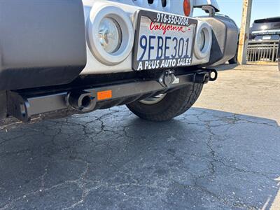 2012 Jeep Wrangler Sahara   - Photo 11 - Sacramento, CA 95821