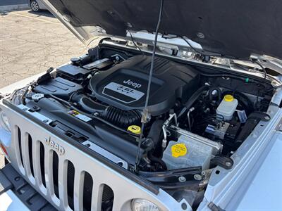 2012 Jeep Wrangler Sahara   - Photo 18 - Sacramento, CA 95821