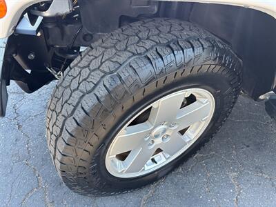 2012 Jeep Wrangler Sahara   - Photo 17 - Sacramento, CA 95821