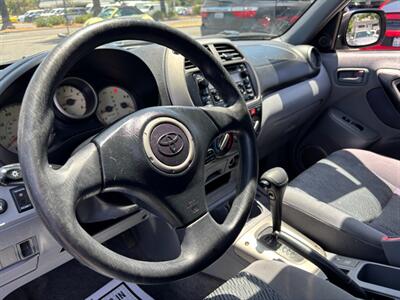 2001 Toyota RAV4   - Photo 15 - Sacramento, CA 95821