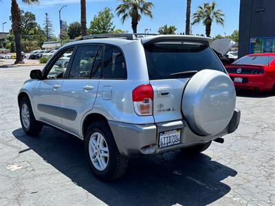 2001 Toyota RAV4   - Photo 5 - Sacramento, CA 95821