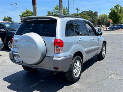 2001 Toyota RAV4   - Photo 3 - Sacramento, CA 95821