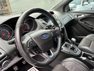 2017 Ford Focus RS   - Photo 10 - Sacramento, CA 95821